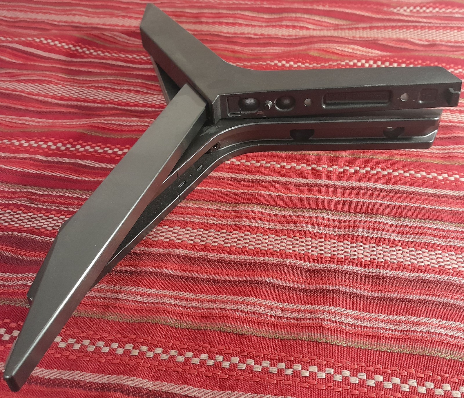 LG MAM659886 TV stand legs has screws 75QNED85UQA 86QNED85UQA I SHIP FAST