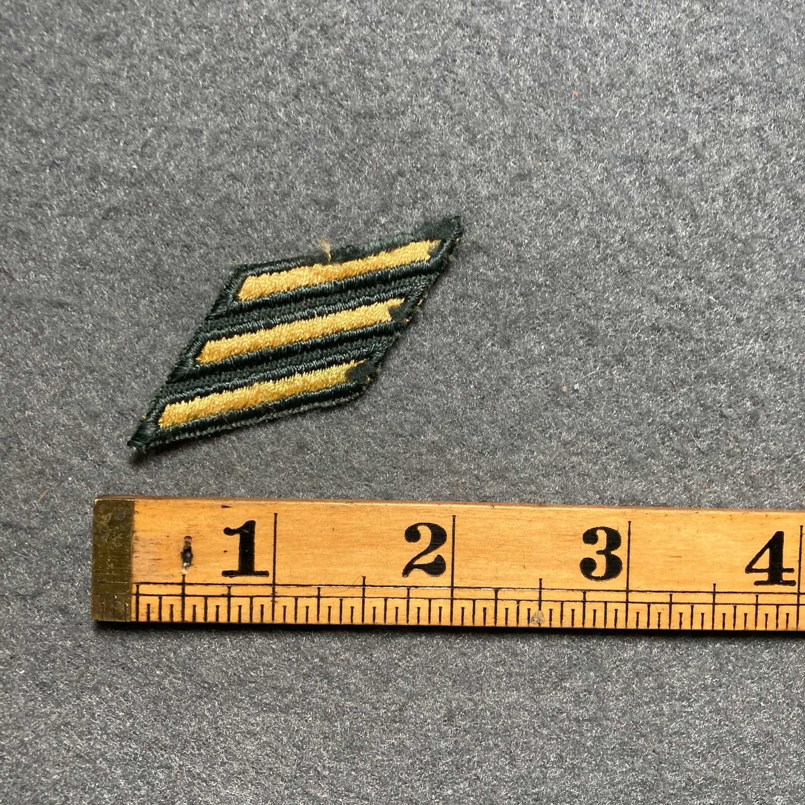 Service Stripes 3 Bar Hash Marks Green Gold Patch L4