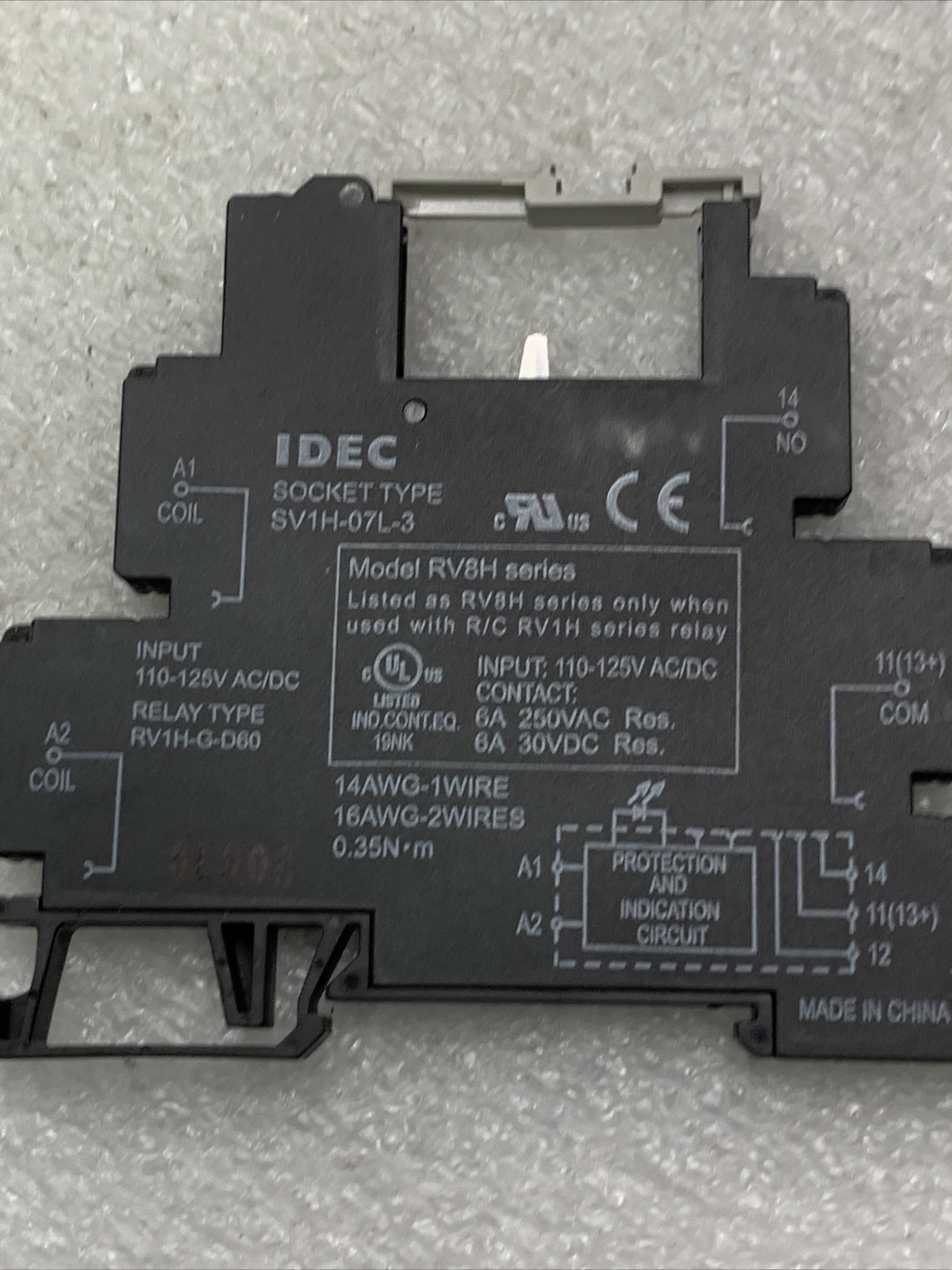 Idec SV1H-07L-3 Relay Socket