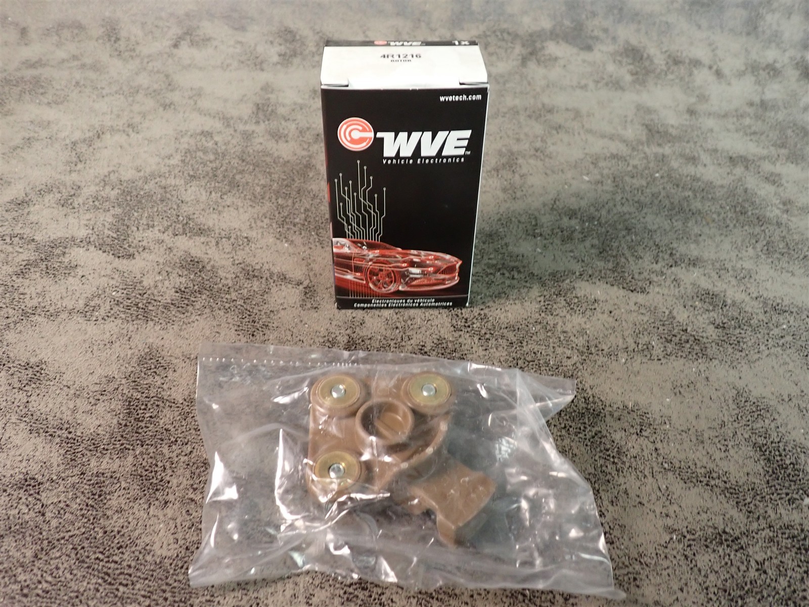 NEW WVE 4R1216 Ignition Distributor Rotor (BN482)