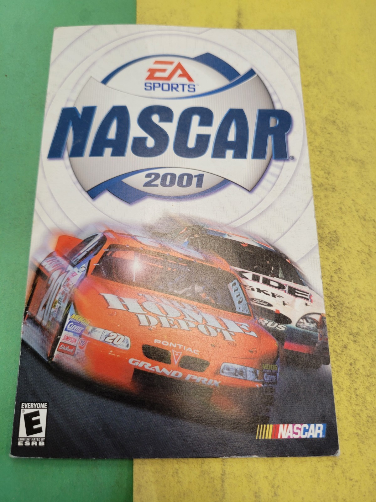 Nascar 2001  |  PS2  |  Manual