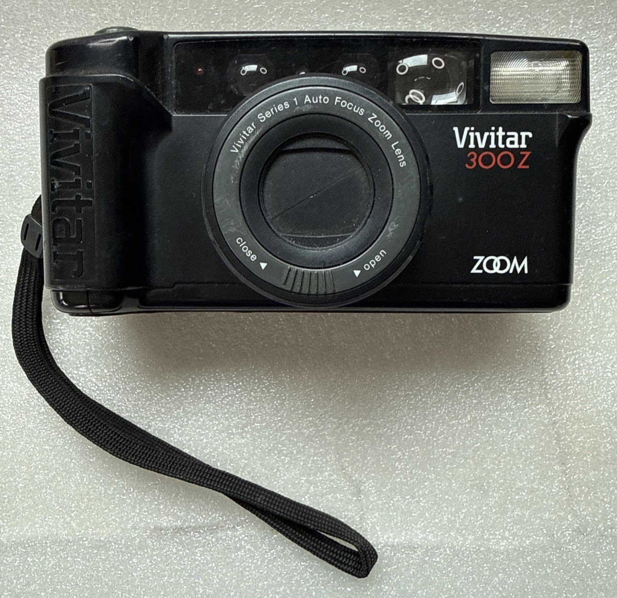 Vivitar 300Z Zoom 35mm Series 1 Auto Focus Lens Film Camera Flash TESTED