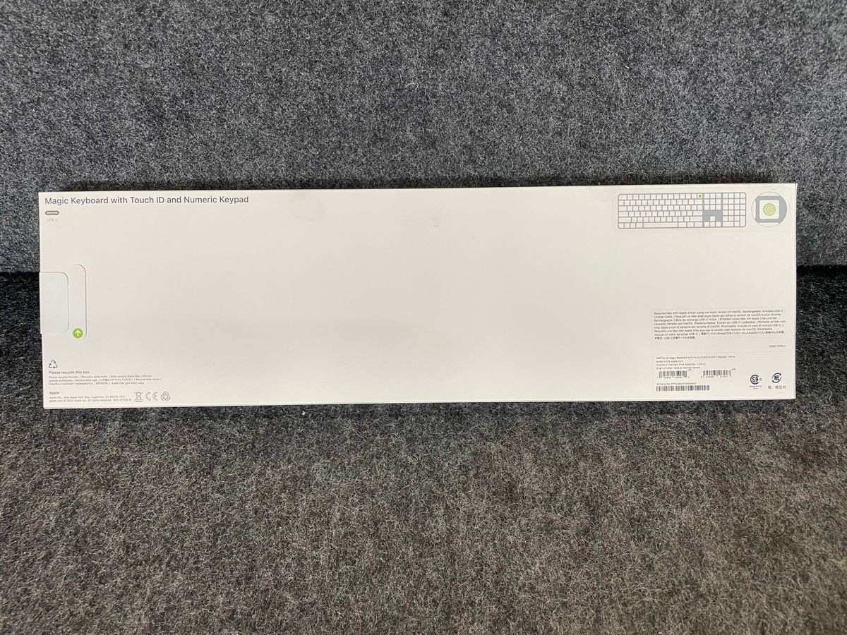 APPLE A3119 Magic Keyboard with Touch ID and Numeric Keypad White