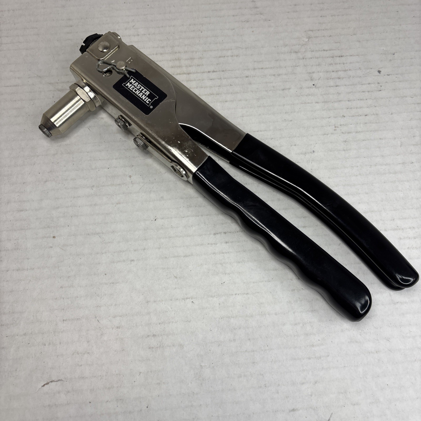 VTG Master Mechanic Heavy Duty Riveter