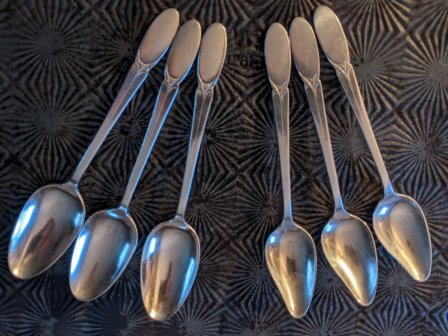 6 PIECE 1847 RODGERS BROS 1934 SYLVIA PATTERN SILVERPLATE DRIZZLE /TEASPOON SET