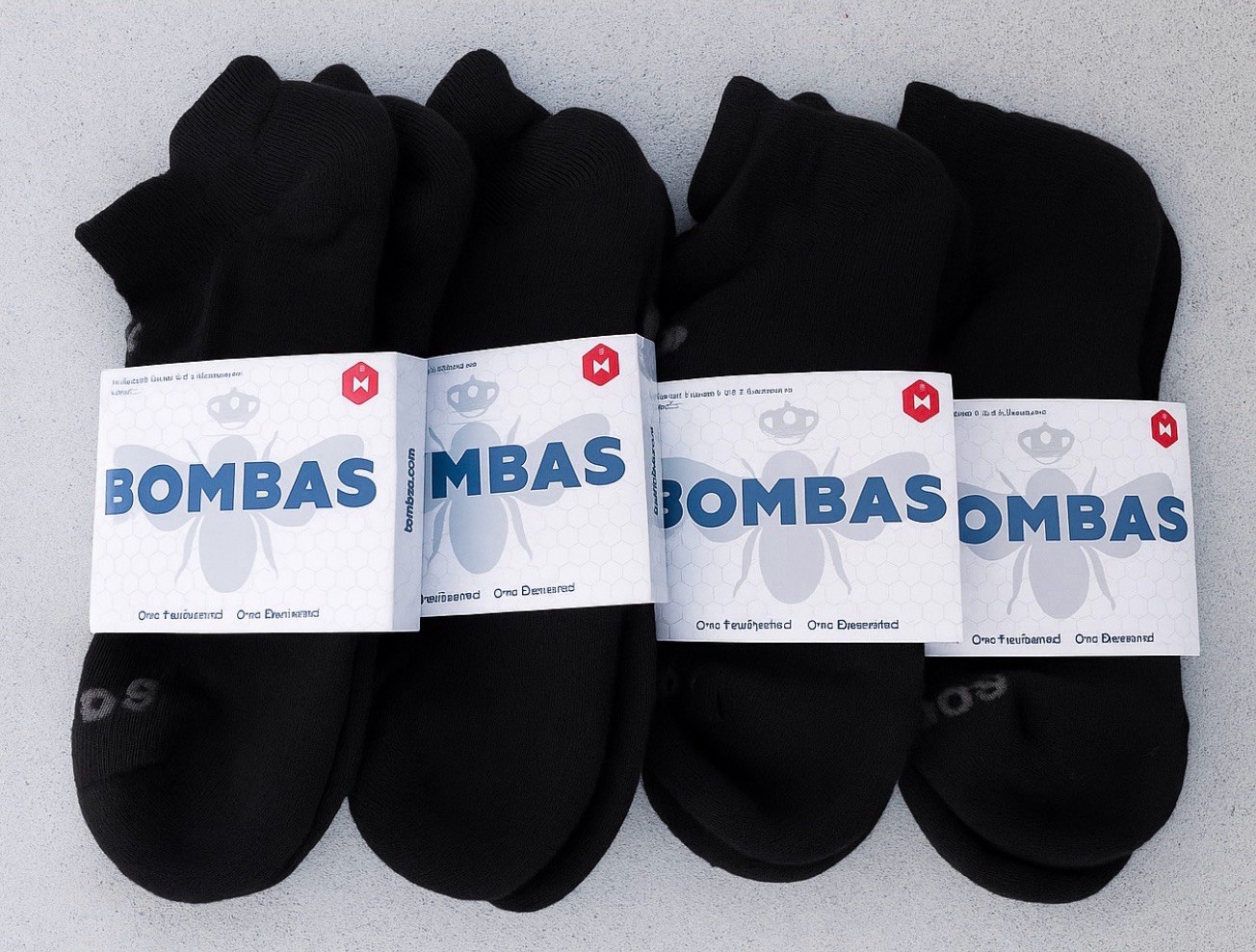 4 Pairs Of Bombas Ankle Socks New With Tags Size Medium Mens 6-9 Womans 8-10.5