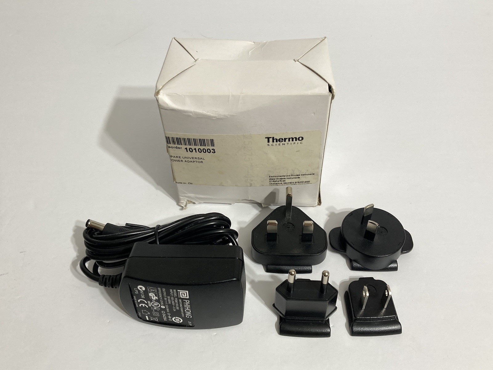 Thermo Scientific Orion 1010003 Universal AC/DC Power Adapter