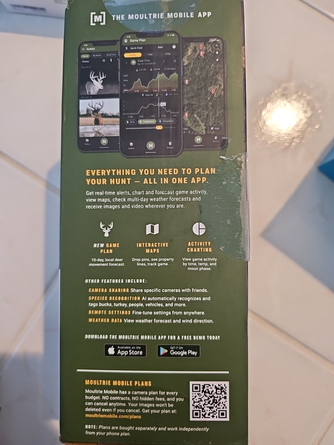 Moultrie Edge 2 Cellular AT&T Verizon 36MP Trail Camera MMC-14221 + Scrape Mate