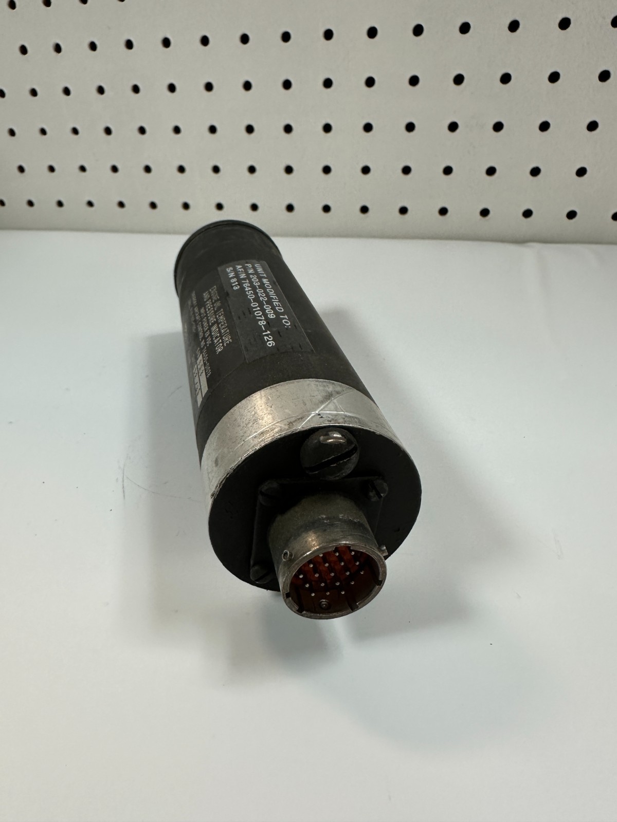 Gull Airborne Instruments 76450-01078-126 Engine Oil Temp & Press Indicator