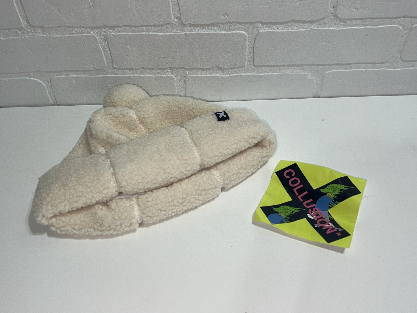 COLLUSION UNISEX BORG TRUCKER BEANIE IN ECRU IVORY ONE SIZE