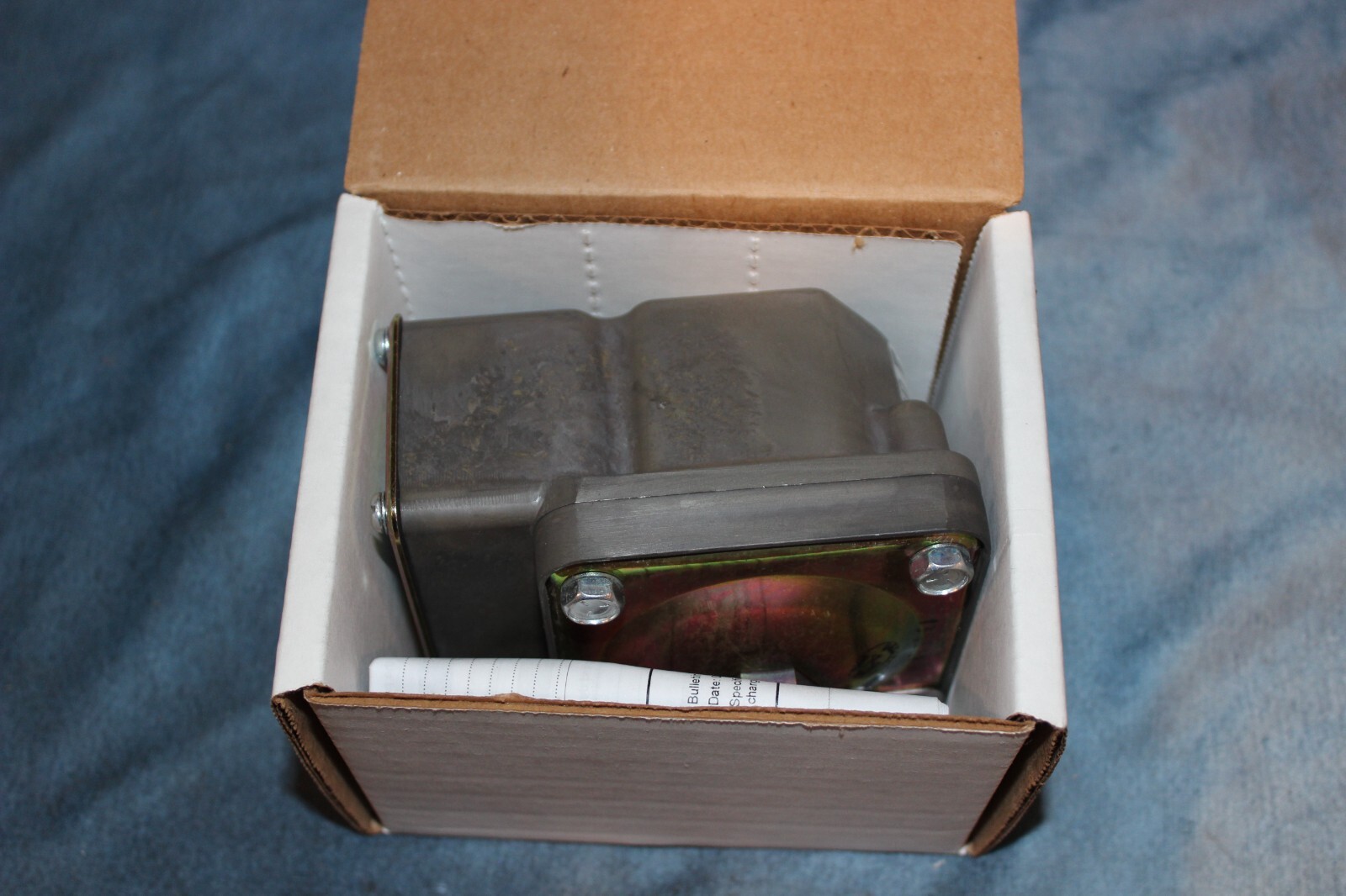 "New In Box" BARKSDALE PRESSURE SWITCH D1T-A150SS 1.5-150 PSI