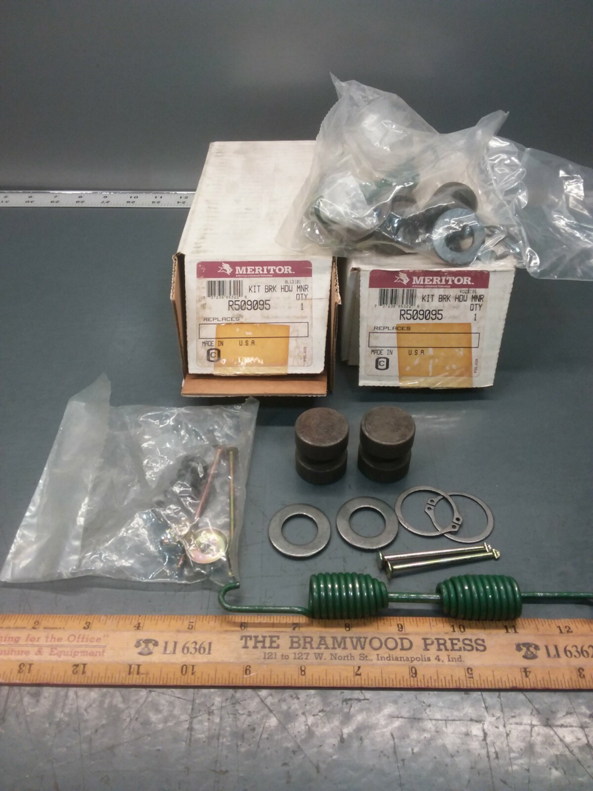 2/PACK of NOS Genuine Meritor R509095 Brake Repair Kits.  K265 KIT1125 E-6879