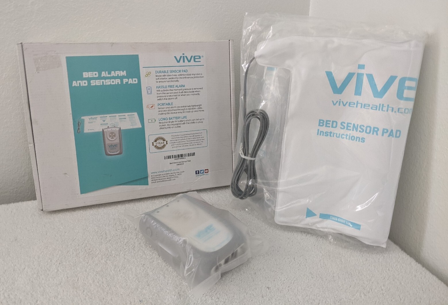New Vive Bed Alarm and Sensor Pad DMD1007 Set w/ Manual