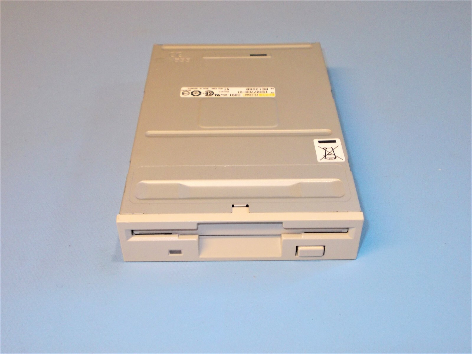 FD-235HF-C891-U5 TEAC Floppy Drive 1.44MB 3.5" Internal Floppy Drive