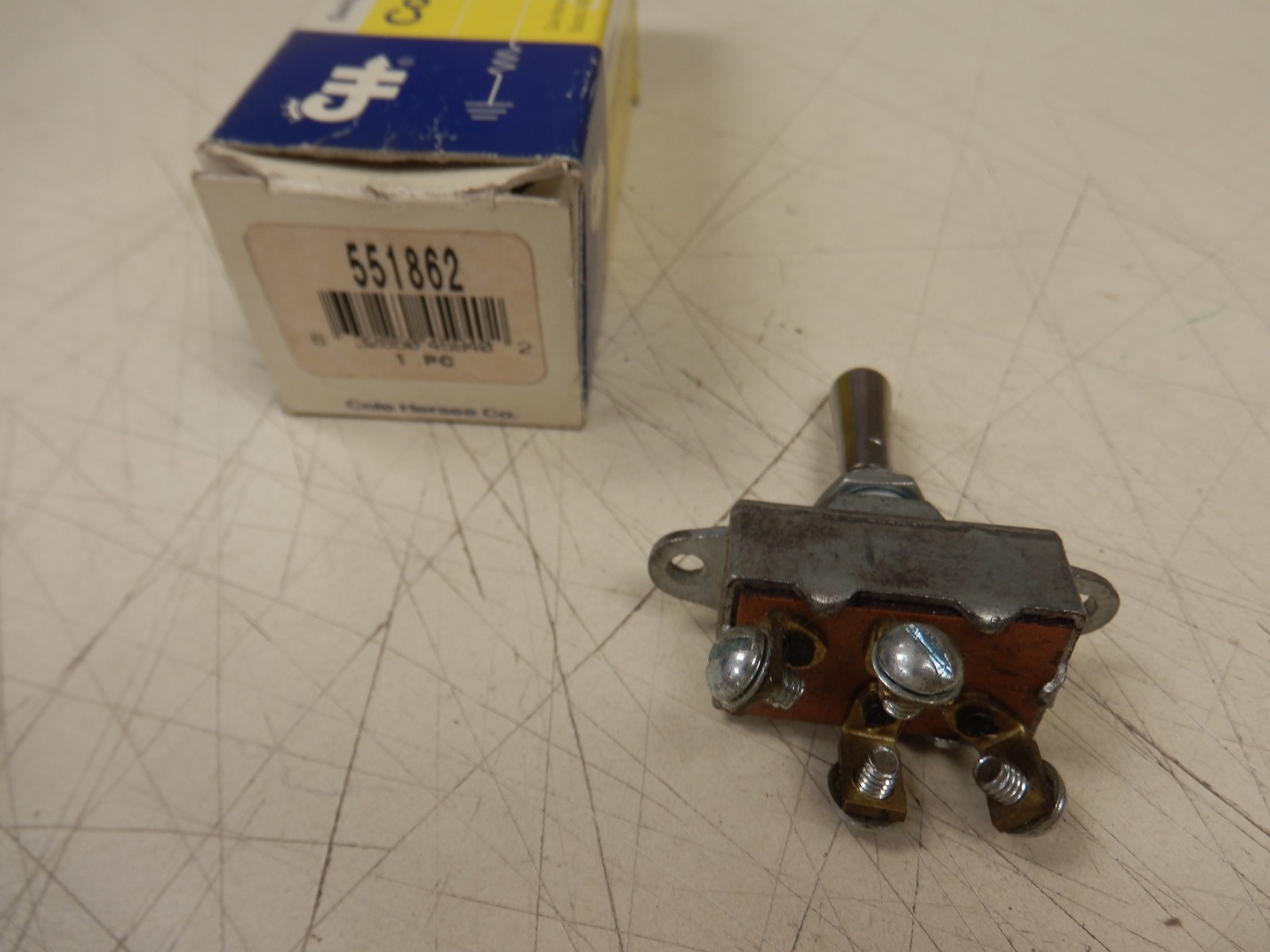Cole Hersee 551862  Toggle Switch   Free Shipping