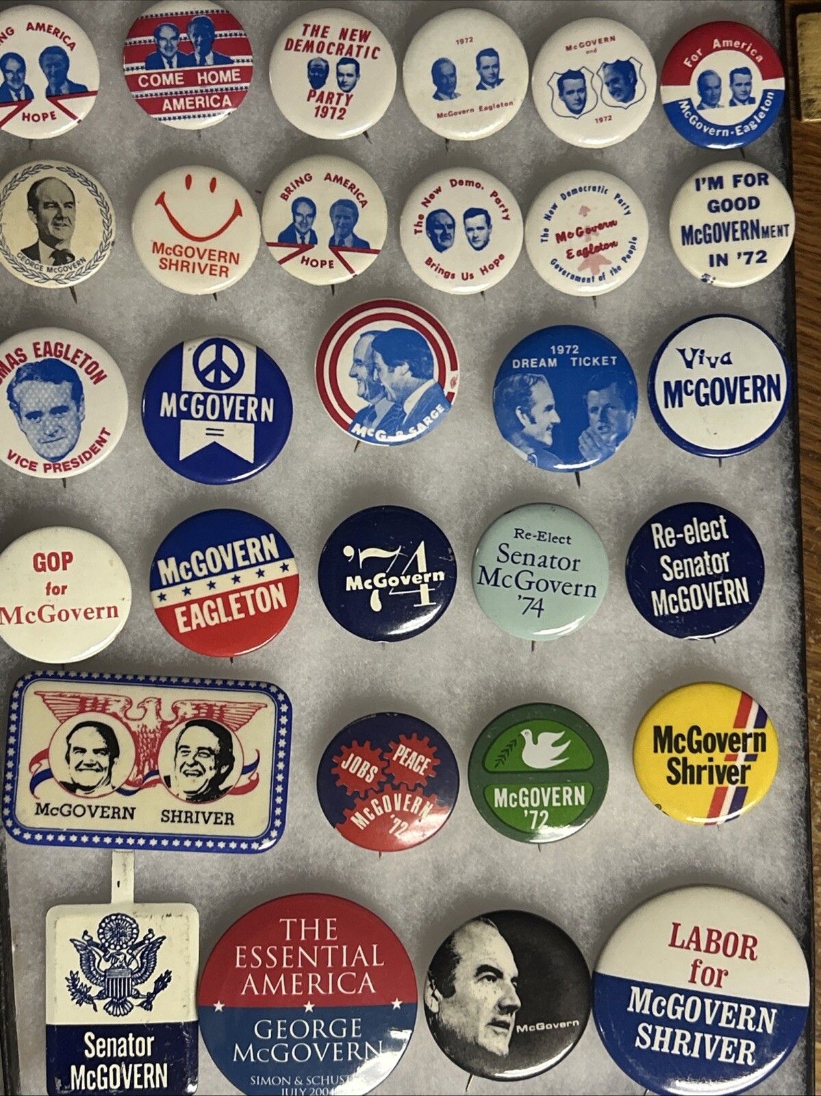 Lot of 30 George McGovern pinback button pins