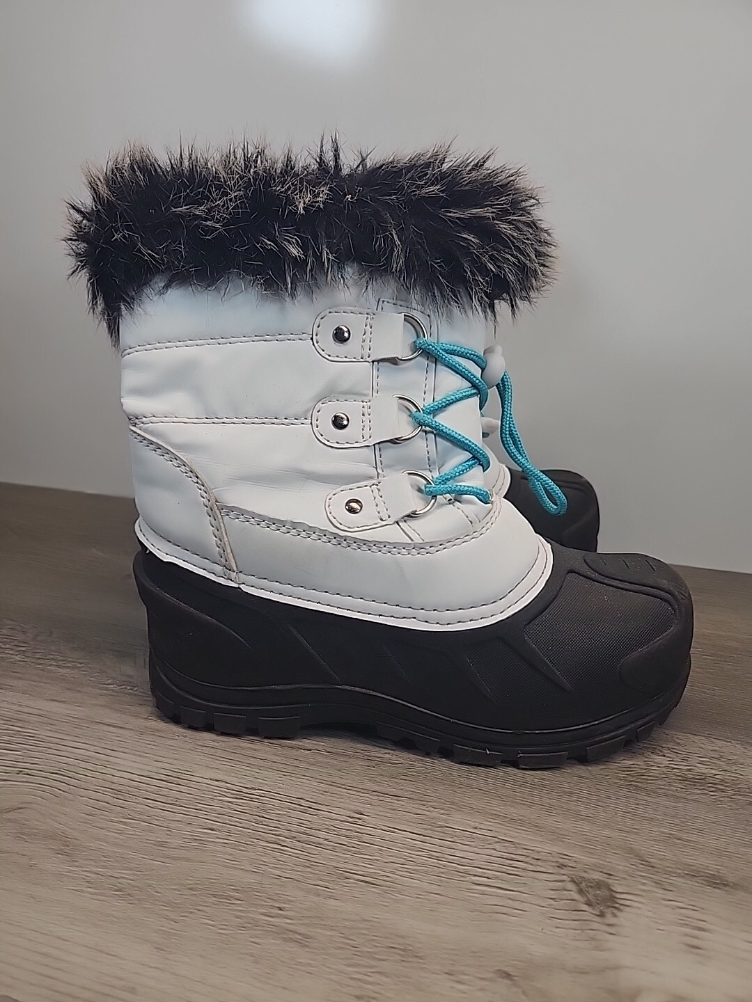 Size 4 Kids Boots for Winter