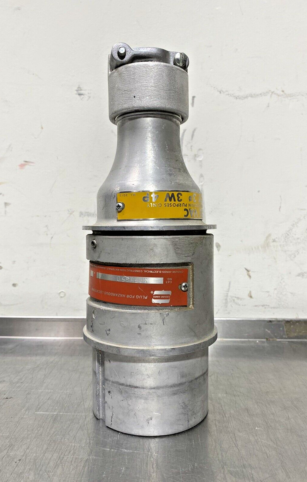 Eaton Crouse-Hinds Plug SP3465D 30A, 480V, 3W, 4P