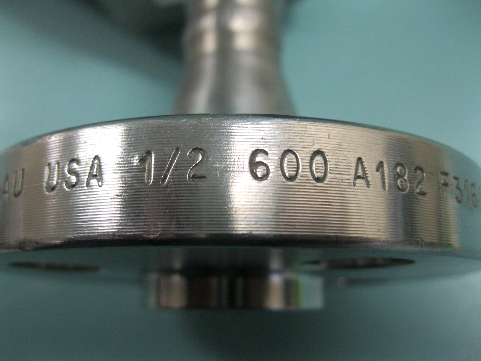 1/2" 600# Micro Motion R050 Mass Flow Sensor Mfg 2013 w/ 700 Core Processor A8