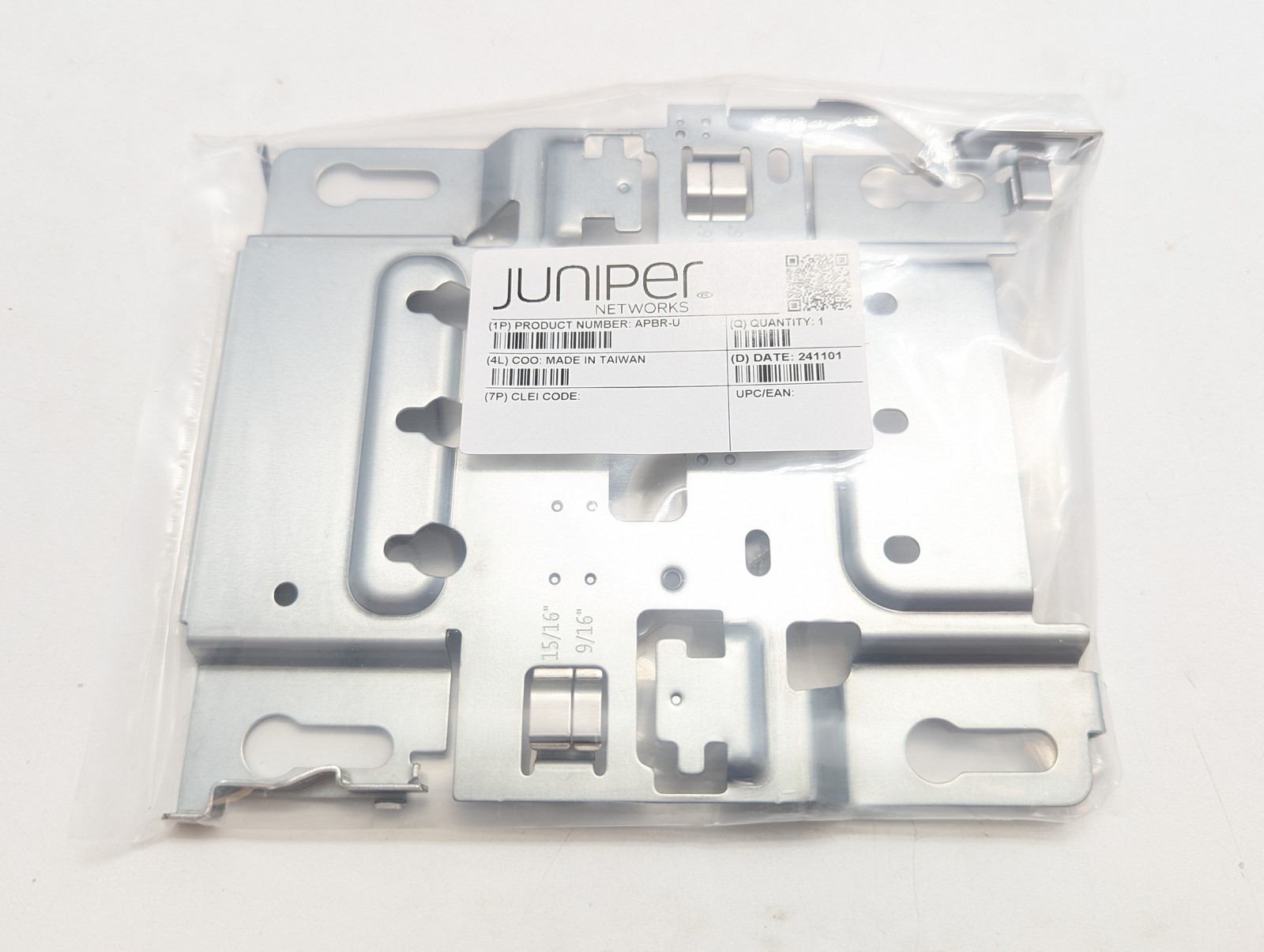 Juniper Networks AP32 High Performance 2-Port Access Point (AP32-US) - Unclaimed