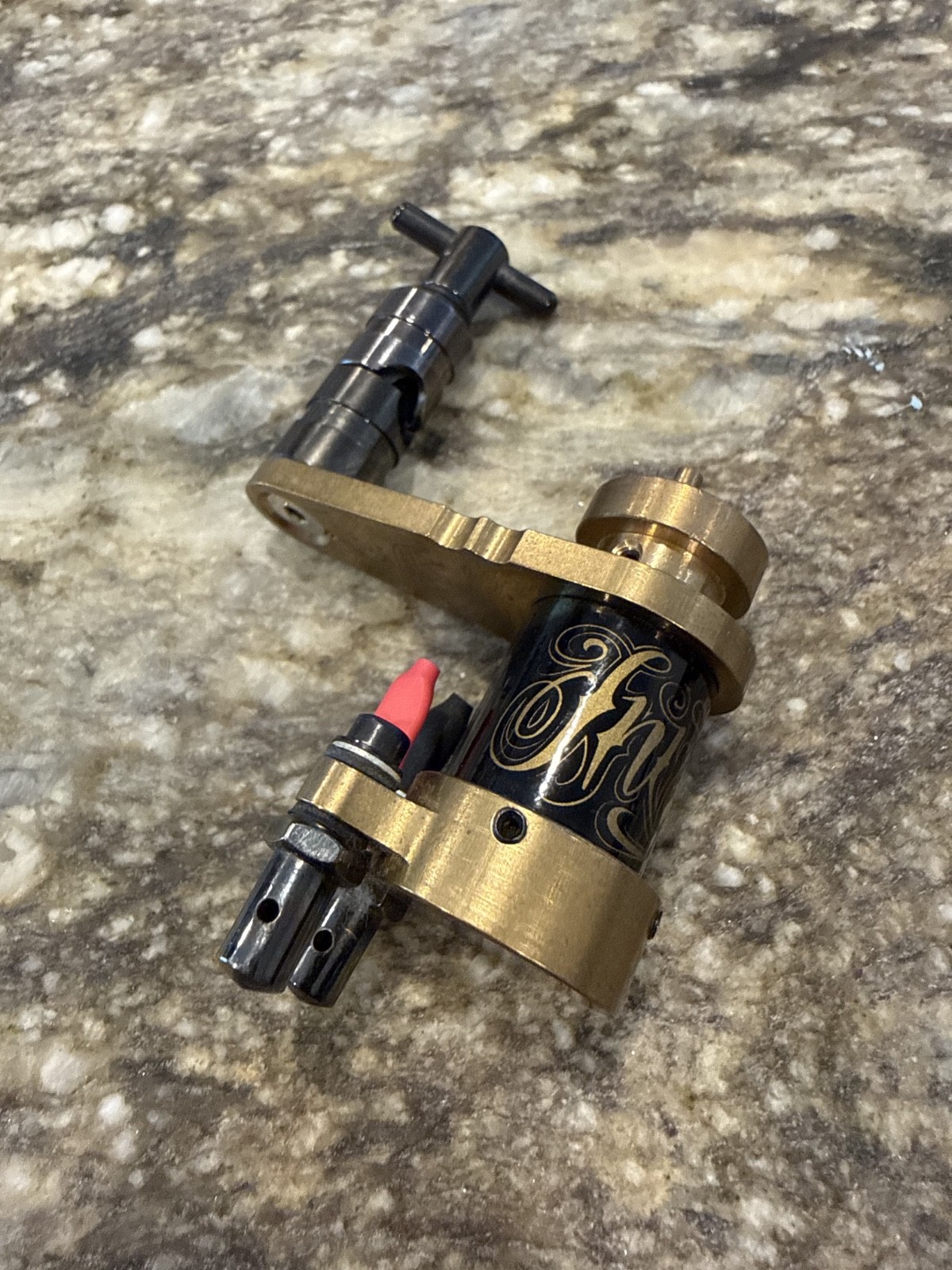 HM Invictus Direct Drive Rotary Tattoo Machine