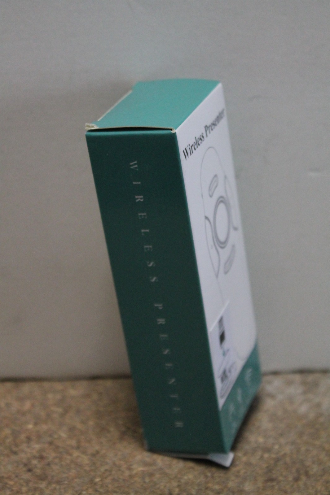 Wireless Presentation Clicker for PowerPoint Presentations, USB Dongle Presenter