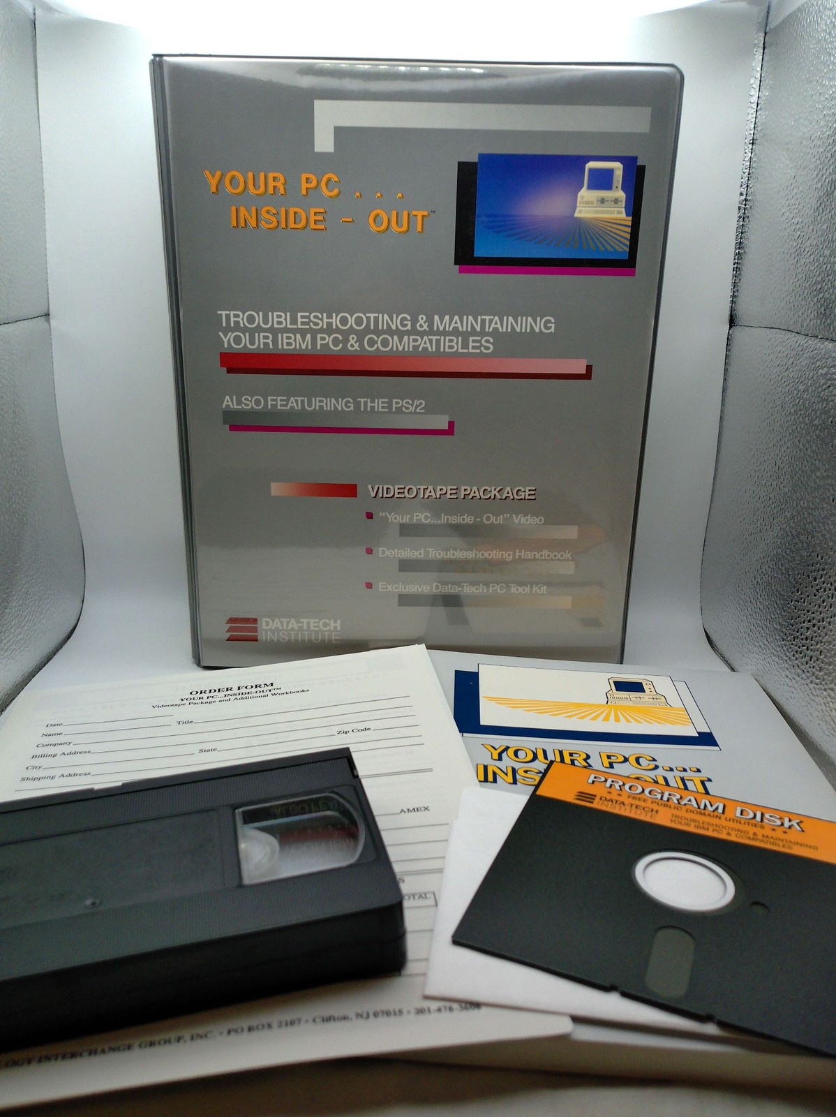 Data-Tech Your PC Inside-Out Retro Vintage Package VHS 5.25 1987 Disk Manual