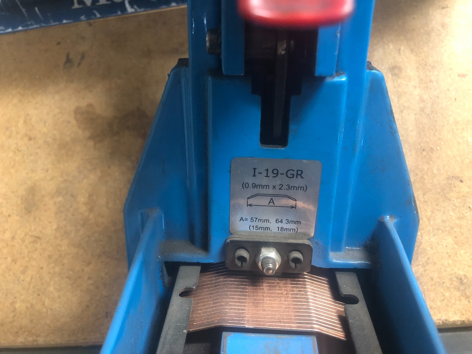 AMPLE ASC HD PNEUMATIC BOX STAPLER CLOSER 57mm staples Packing Shipping