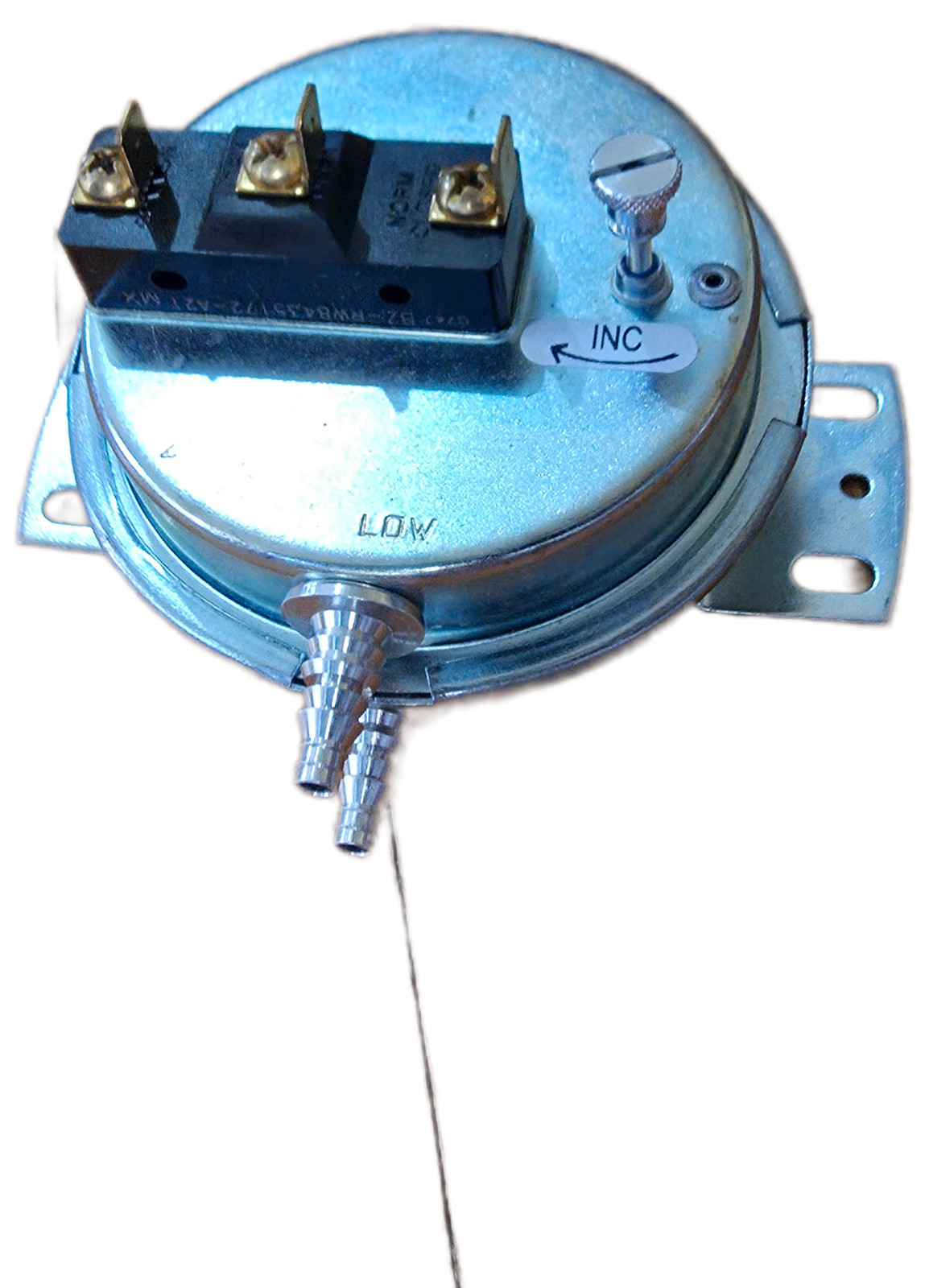 NIB CLEVELAND CONTROLS RFS-4150 4BX70 air pressure sensing Switch