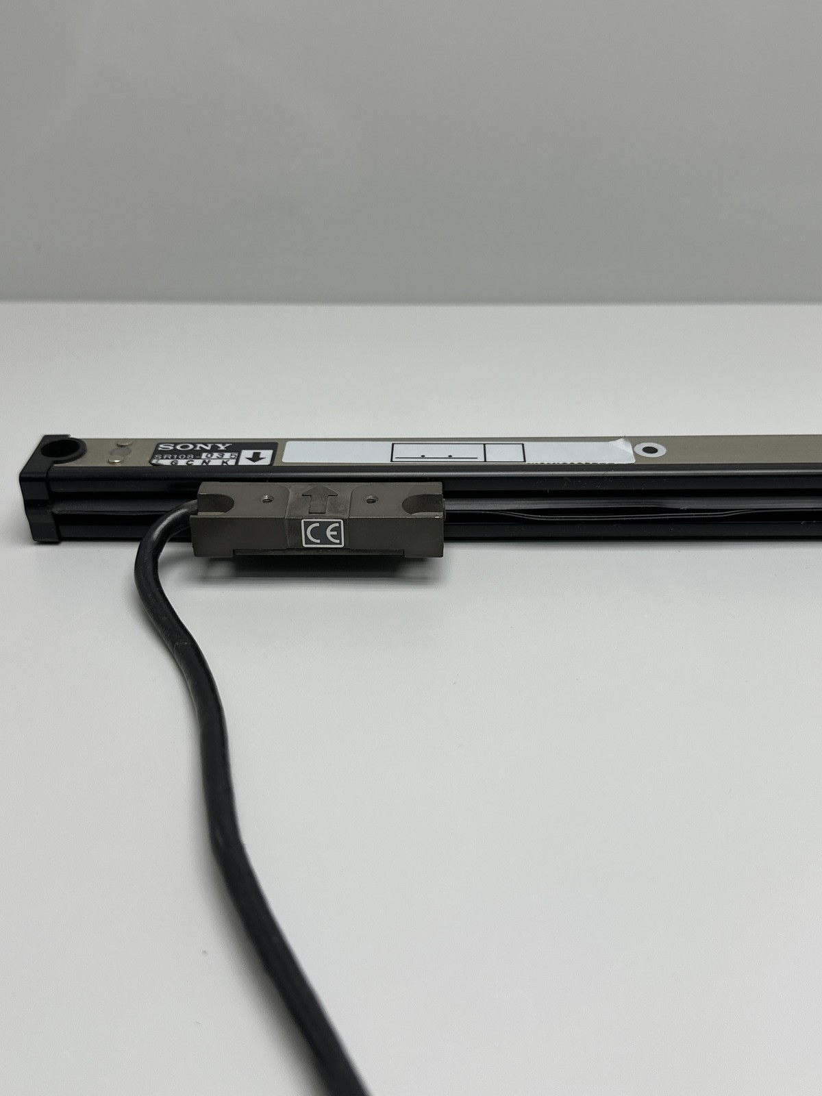 Sony Magnescale SR108-035LGCNK Magnetic Linear Encoder