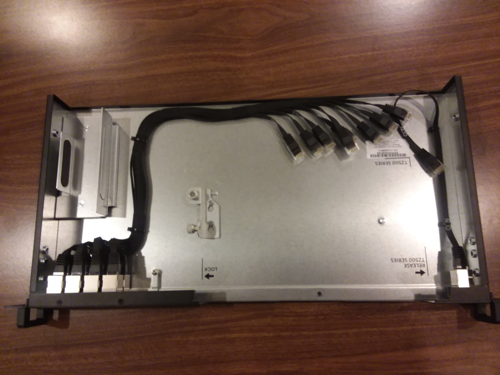 SonicWALL TZ500 TZ 500 Rack Mount Kit