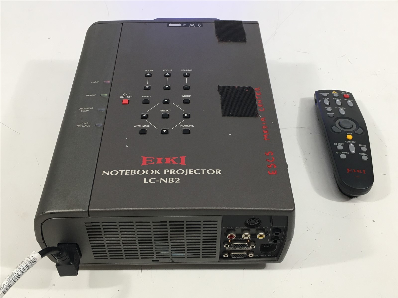 Eiki Notebook Projector LC-NB2 With Remote