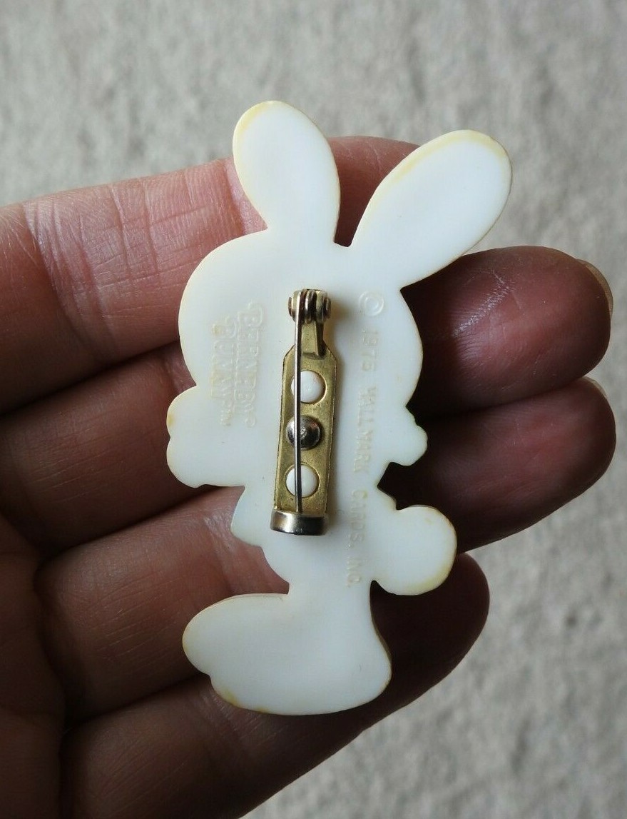 Hallmark Easter Pin 1976 - 1977 Barnaby Bunny