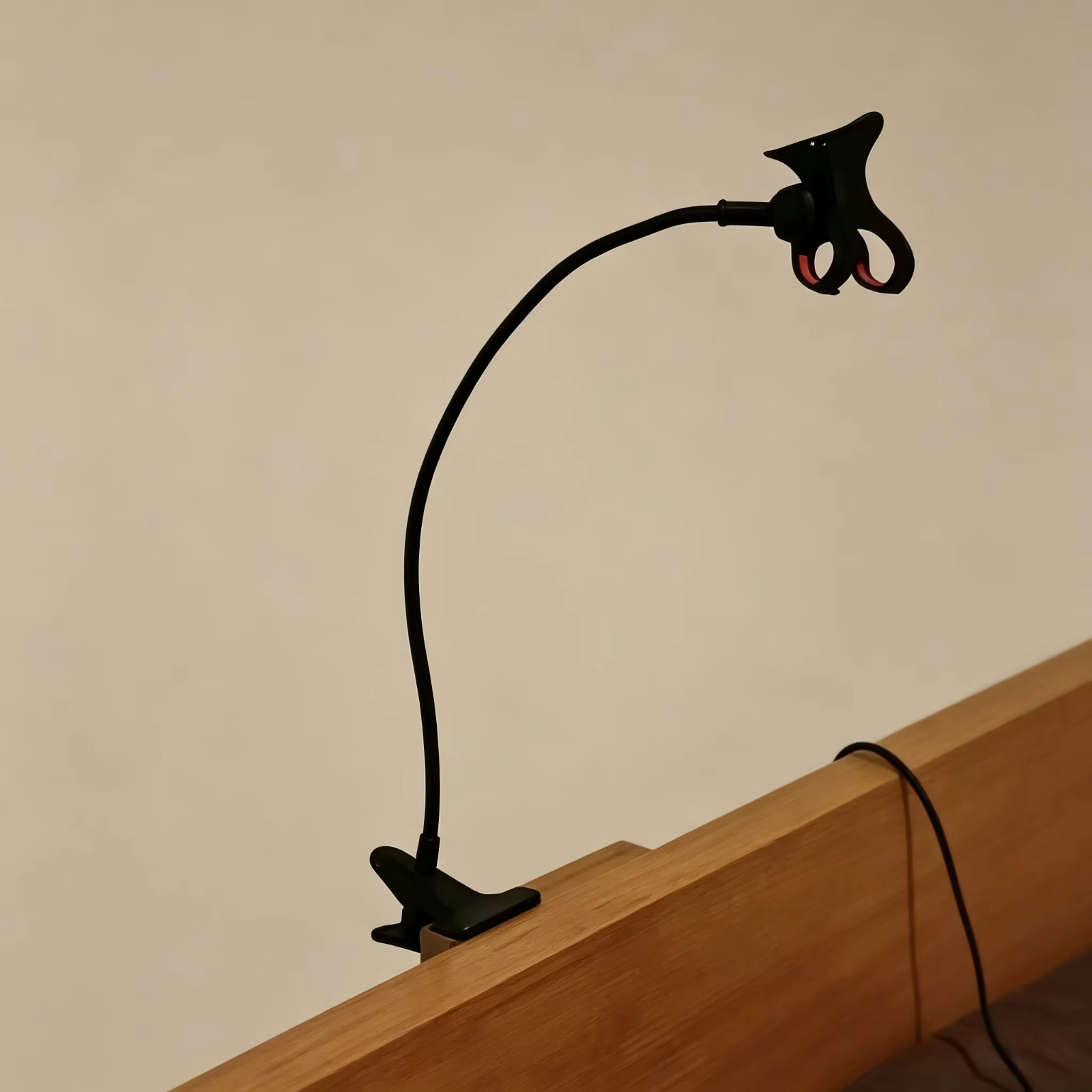 Universal Adjustable Long Arm Phone Stand Desk Bedside Mount Black