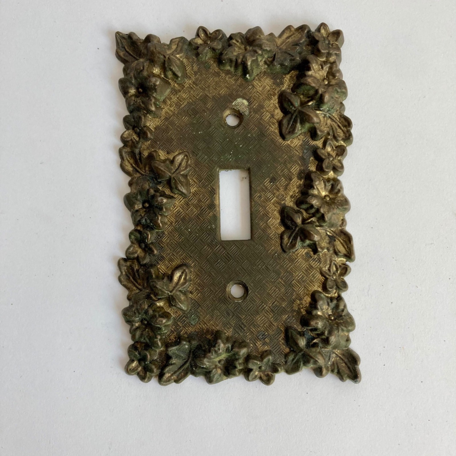 Vintage  American Tack Hdwe Co Light Switch Plate Cover 75T Floral 1967