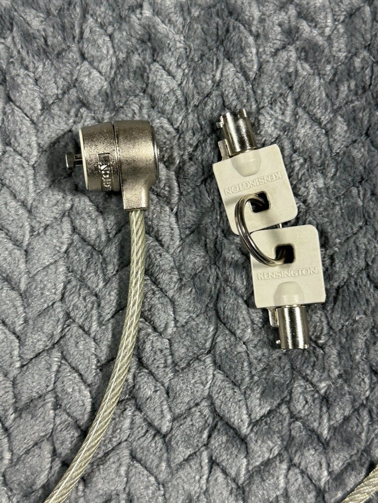 Kensington Laptop Computer Security Cable Lock with Keys