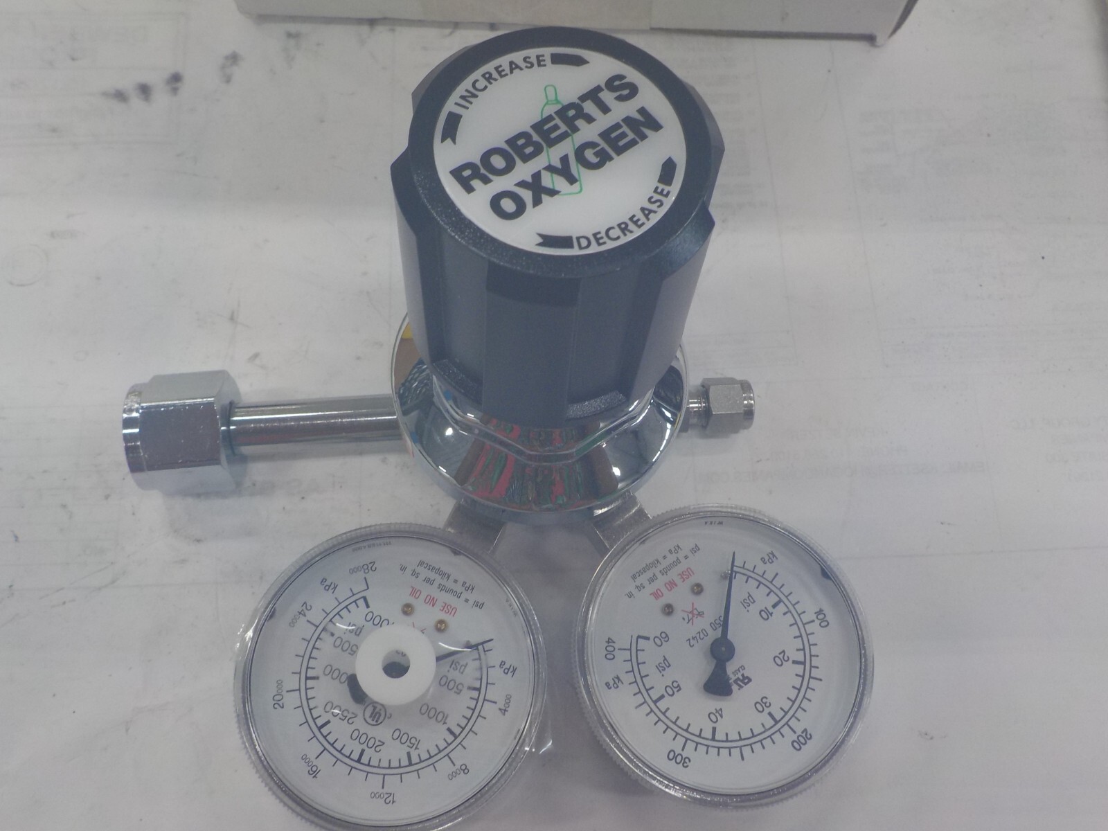Regulator 2022301-27-320 single stage