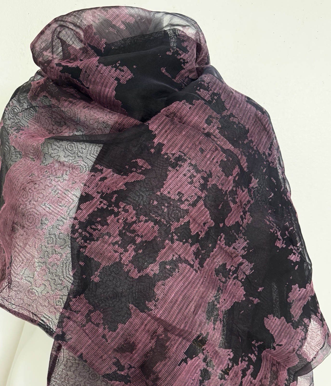 Christian Lacroix Vint. Black Chantilly Lace W Plum Silk Scarf Shawl 30” x 80”