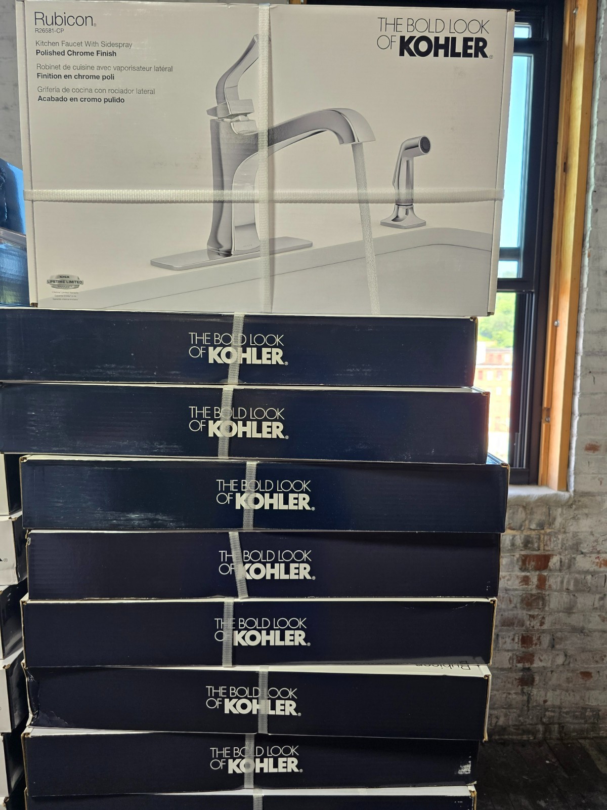 NEED BULK DISCOUNT?? Rubicon Single Handle Kitchen Faucet with Sidespray
