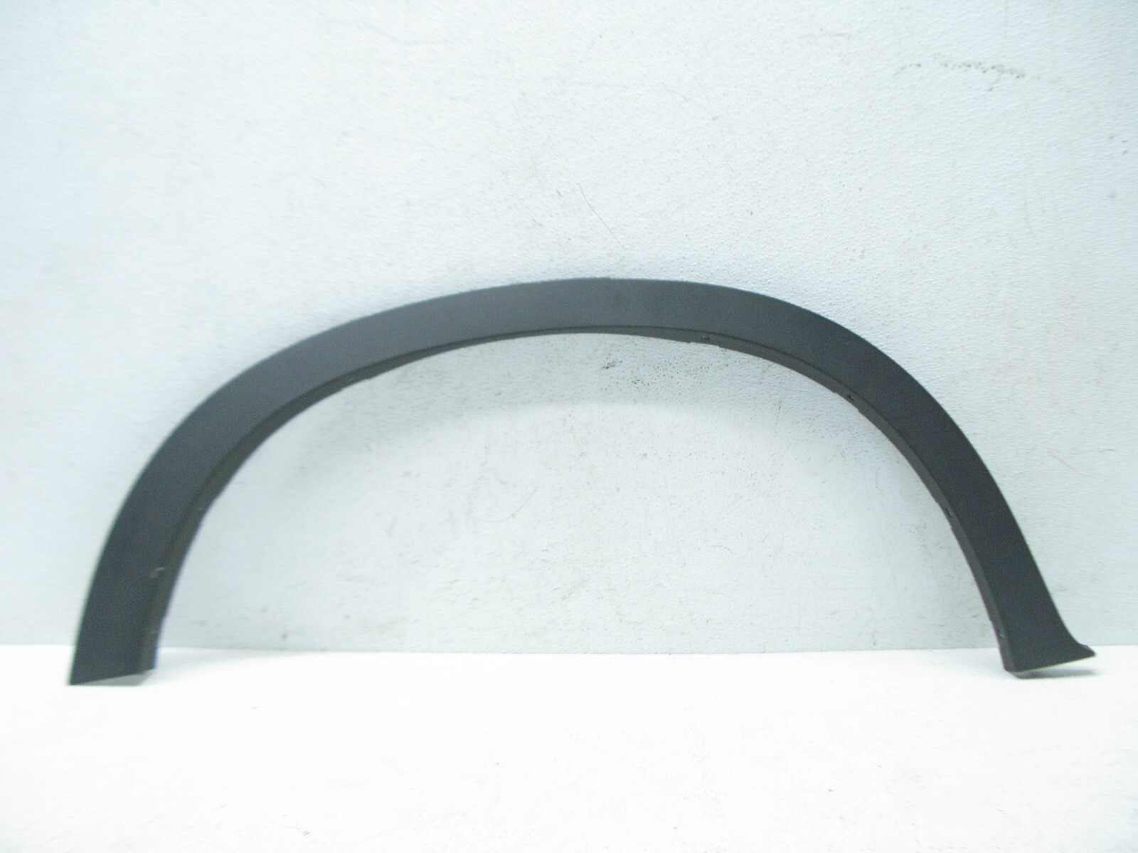 07-13 BMW E70 X5 REAR PASSENGER FENDER PANEL WHEEL ARCH FLARE MOLDING OEM 082322