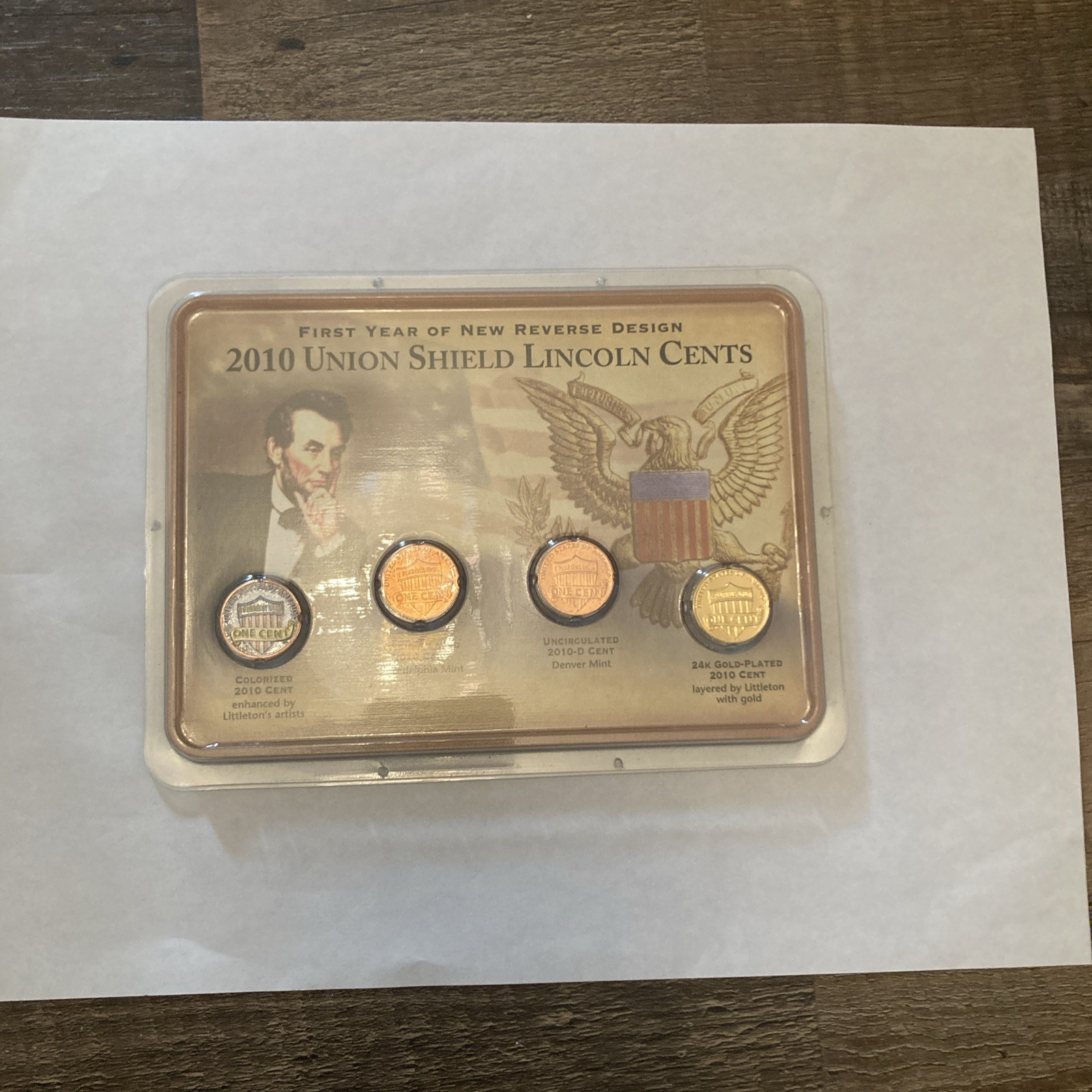 2010 First Year New Shield Reverse Design Lincoln Penny 4 Coins-one GOLD plated