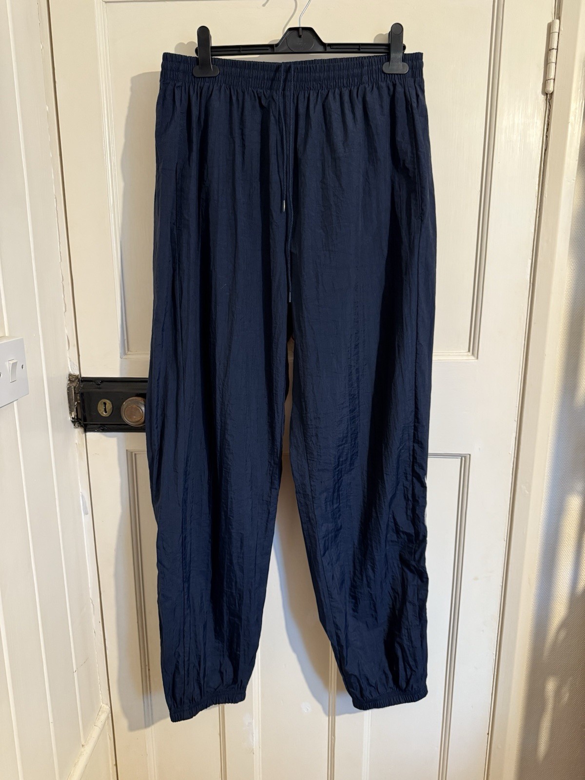 Vintage Reebok 90s Nylon Track Pants Navy Blue XL Made in Taiwan
