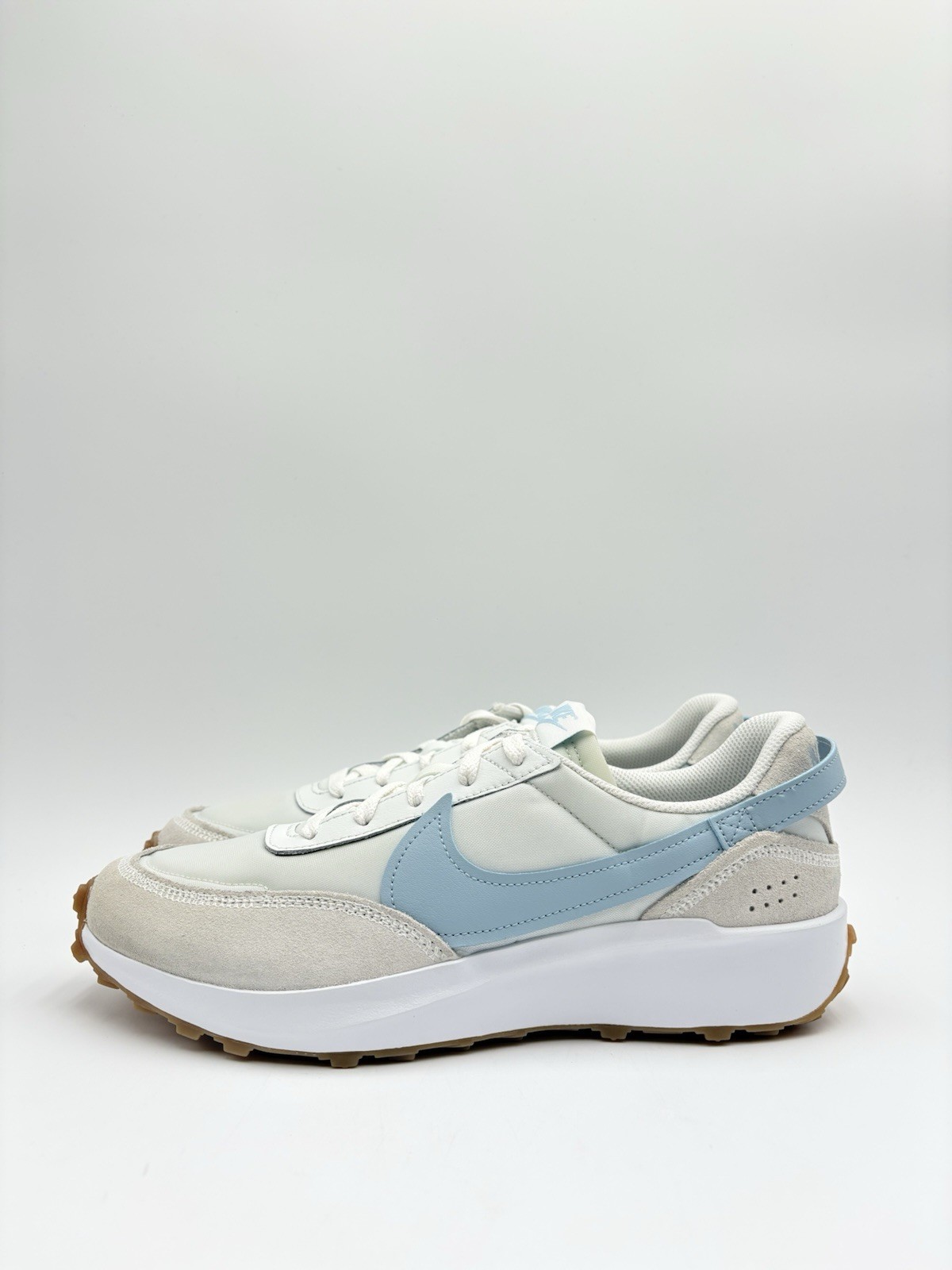 Nike Women’s Waffle Debut Size 9 White Blue Gum |DH9523-008|