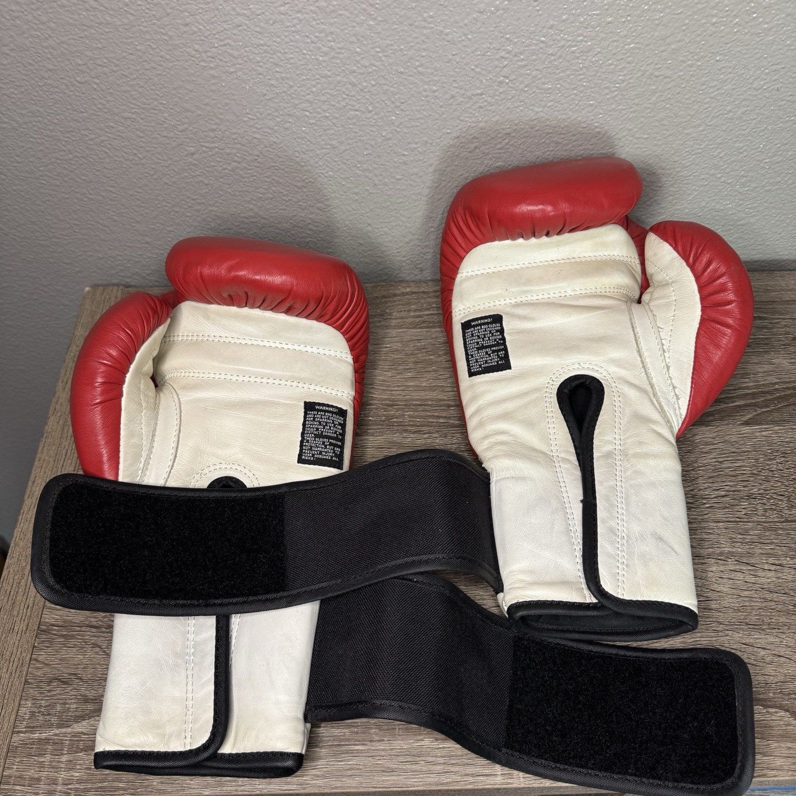 Ringside Super Bag Glove Medium Red White Hook And Loop Boxing Training