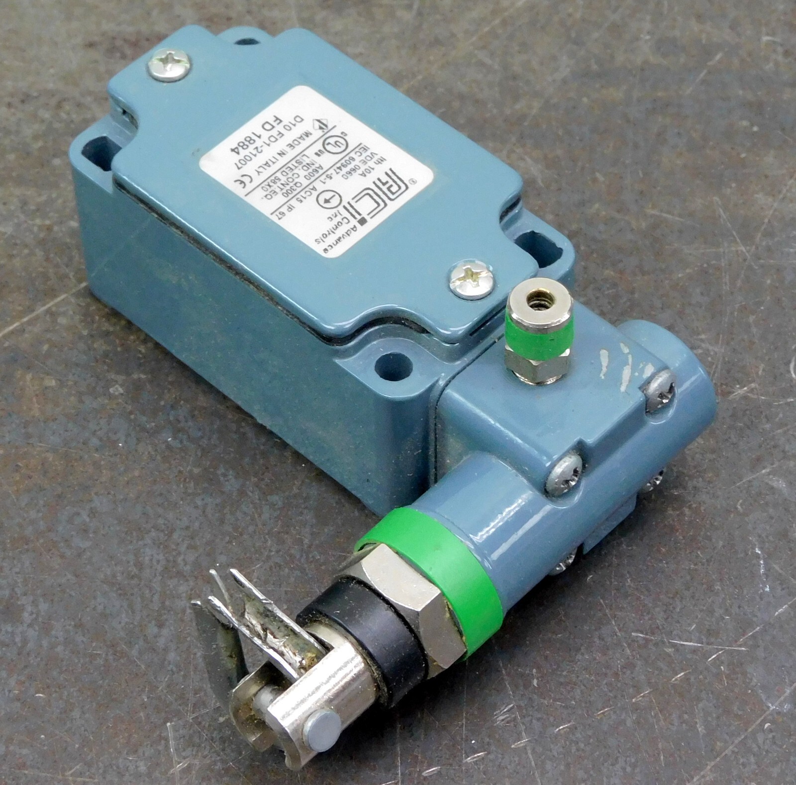 Advance Controls FD 1884 Select Safety Switch 10 A 600V AC