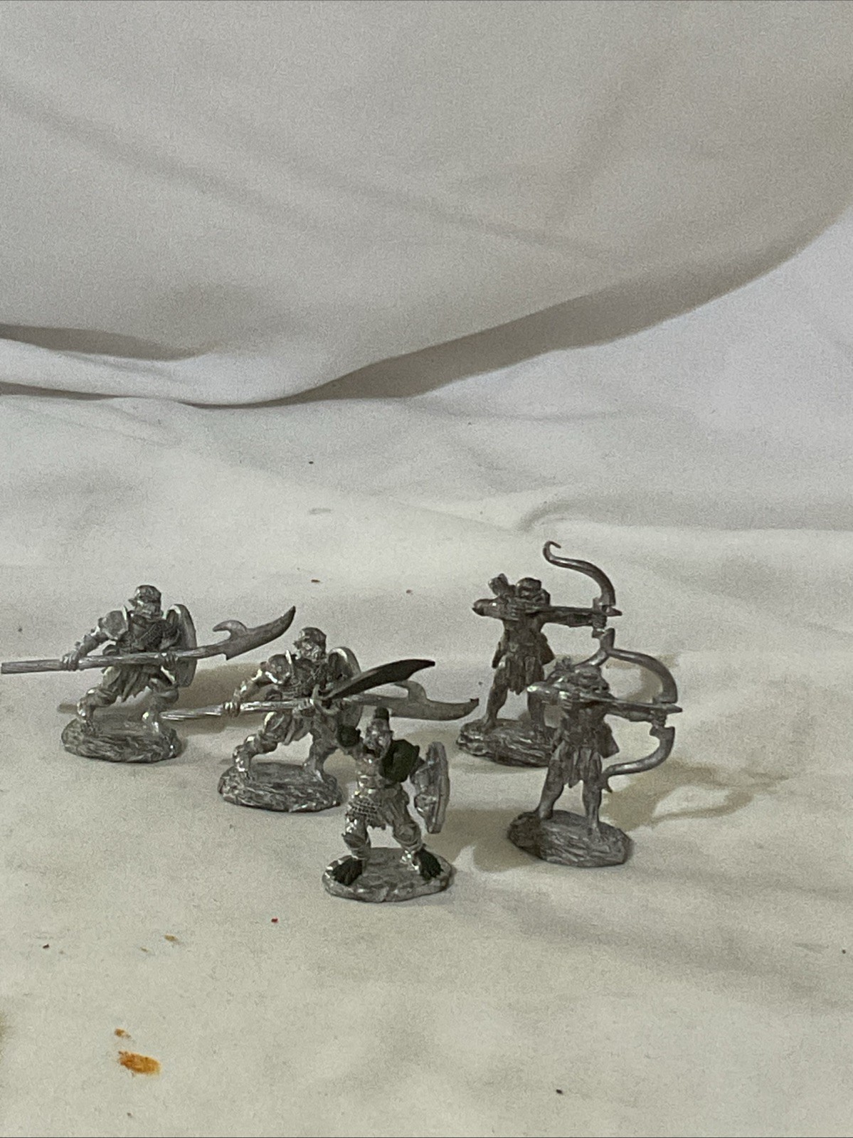 Dwarven Forge Miniatures ORCS Lot Of 5  Swordsmen Archers Metal 2000