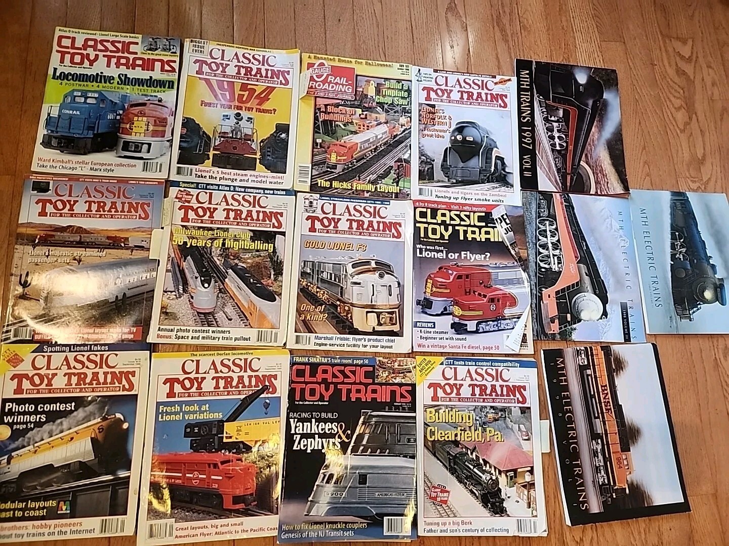 11  Classic Toy Train 1 O Gauge Railroading 4 MTH Electric Trains Magazines