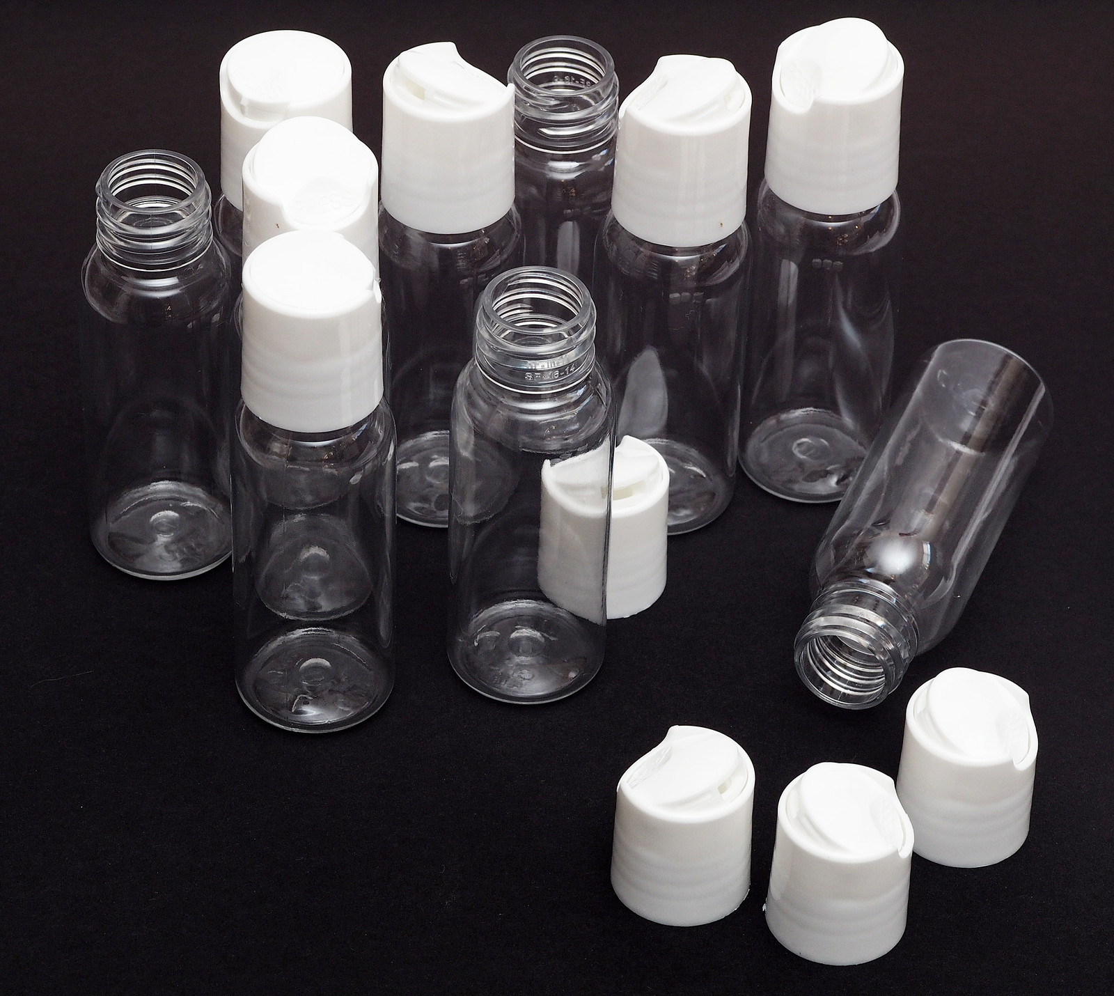 50 pack New 4 Oz Bullet Plastic CLEAR PET Bottles with Dispensing cap
