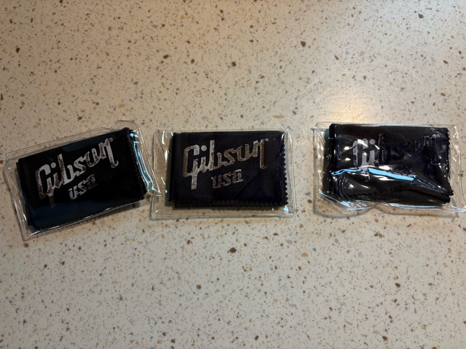 Gibson vintage 1990’s -2000’s polish cloth Lot Of One