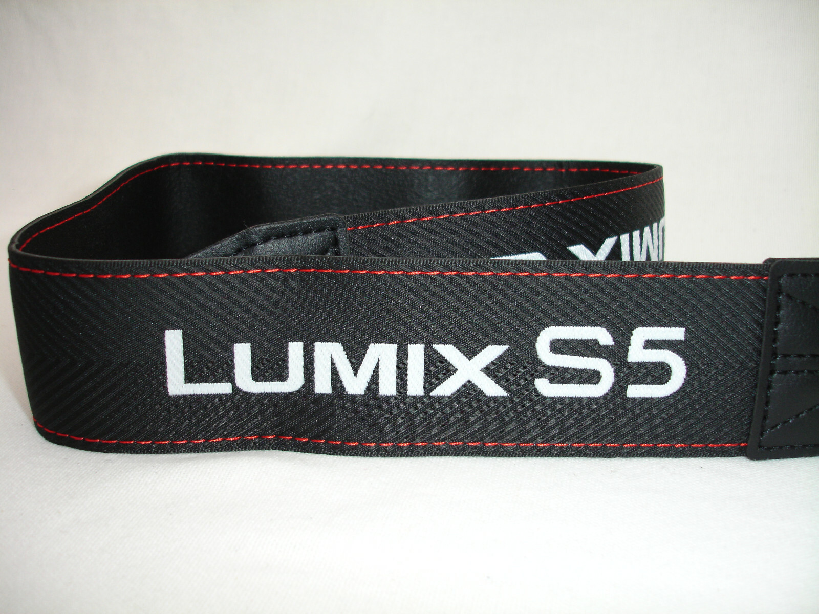 Panasonic LUMIX S5 camera strap for Mirrorless camera VGUC